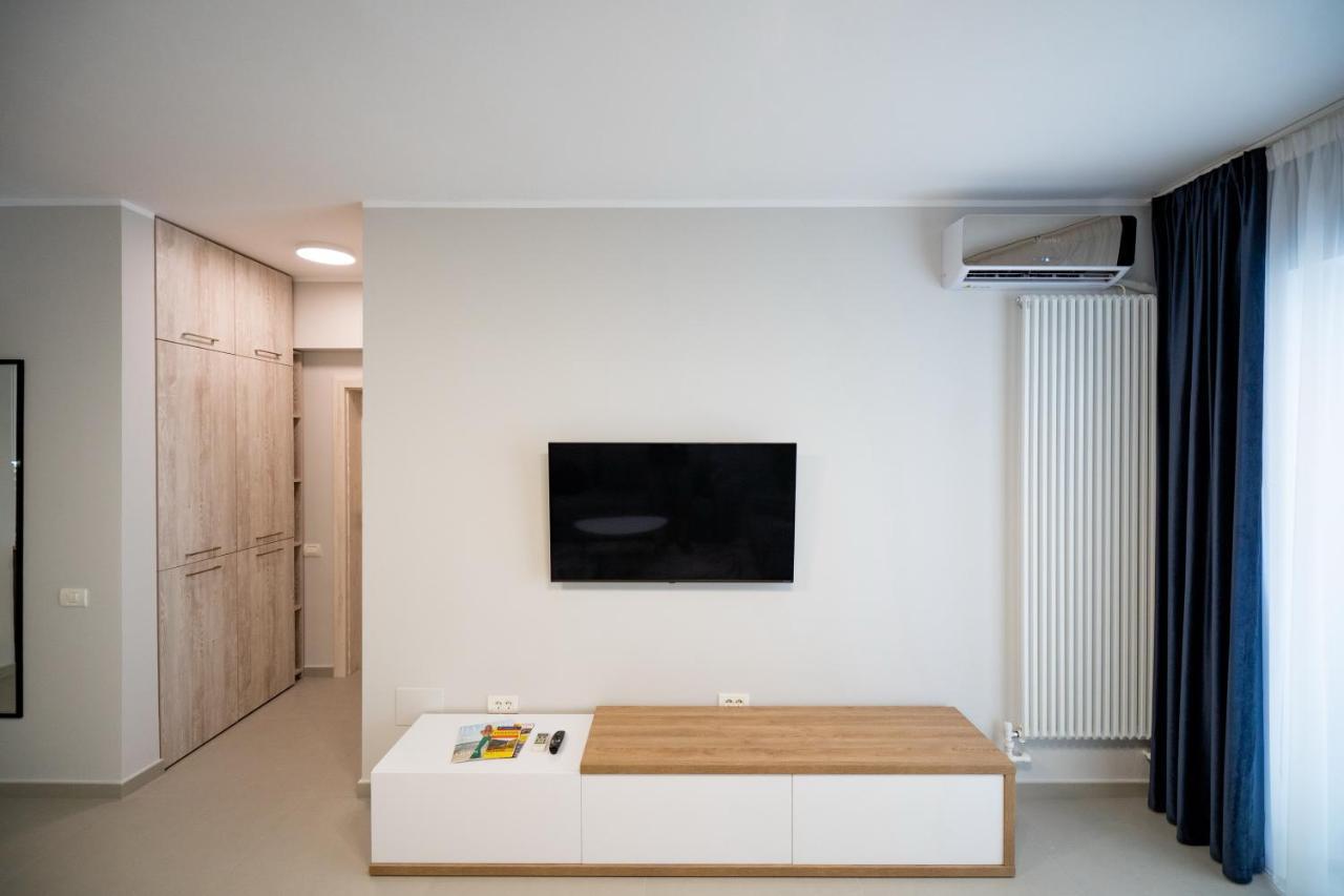 Moonlight Mamaia Apartments Экстерьер фото