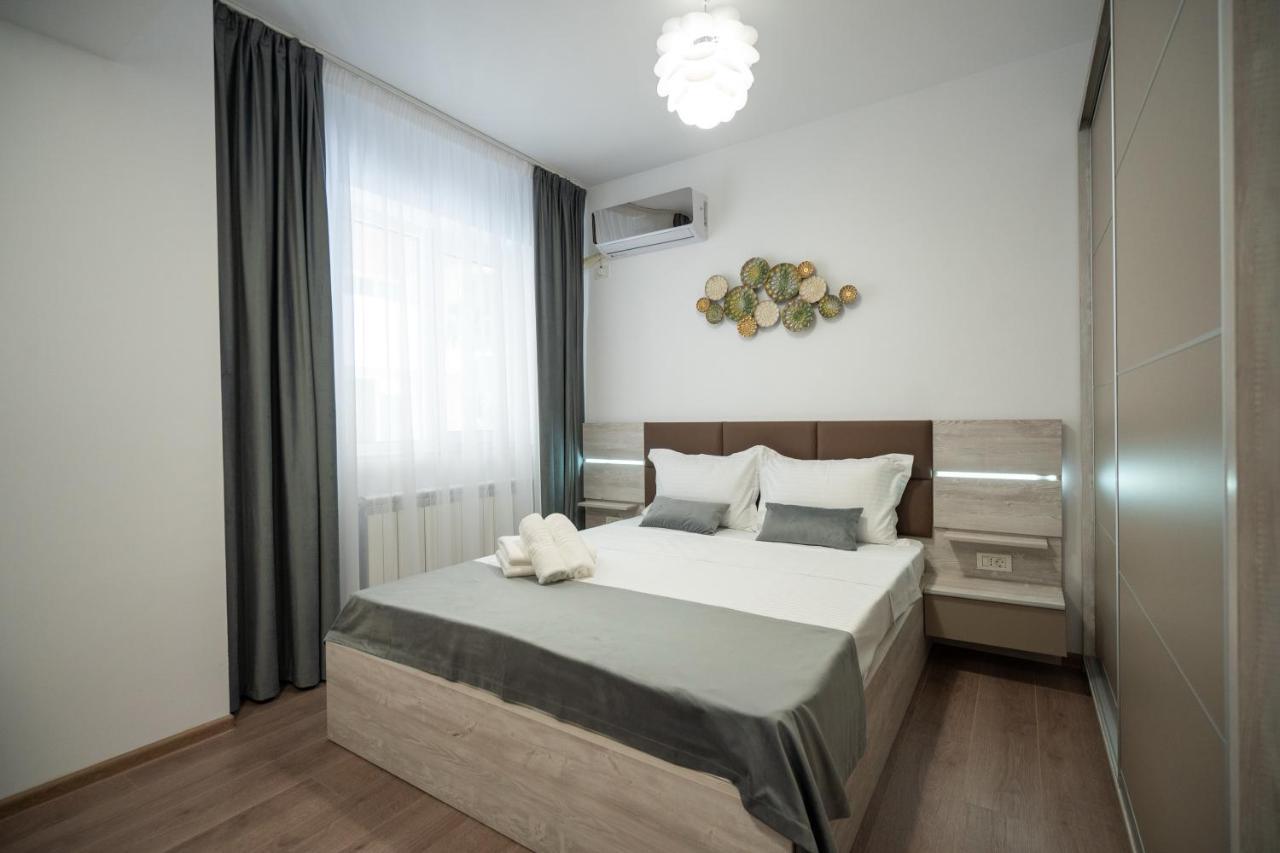 Moonlight Mamaia Apartments Экстерьер фото