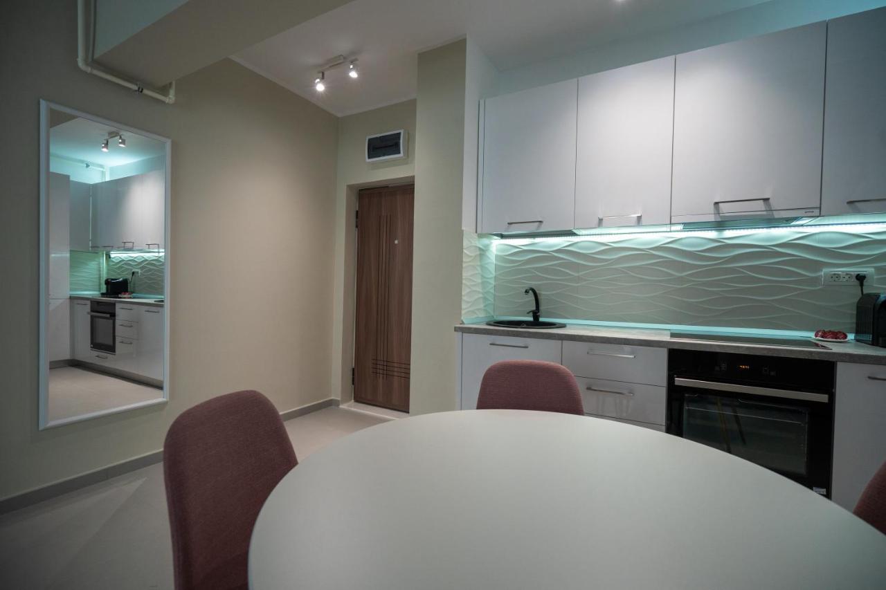 Moonlight Mamaia Apartments Экстерьер фото