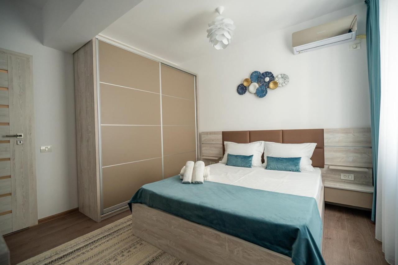 Moonlight Mamaia Apartments Экстерьер фото