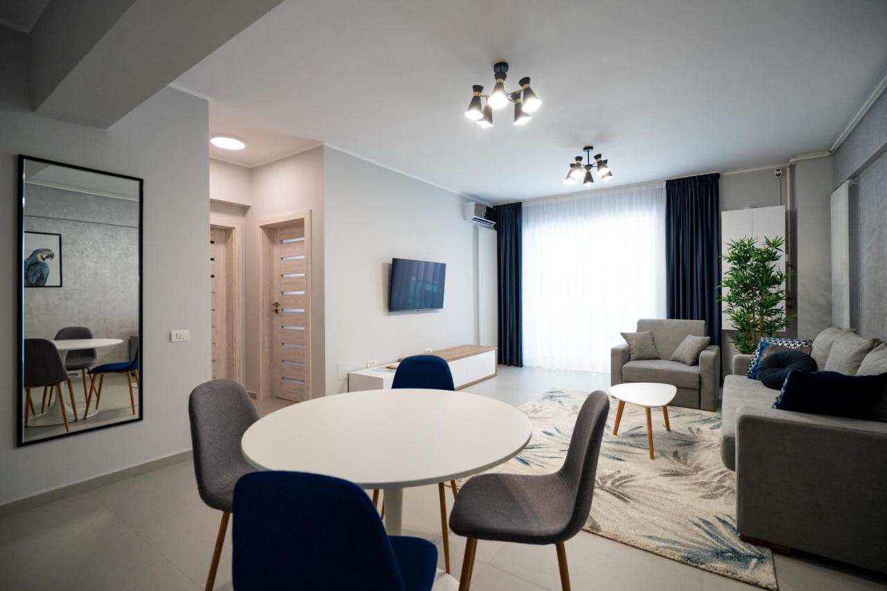 Moonlight Mamaia Apartments Экстерьер фото