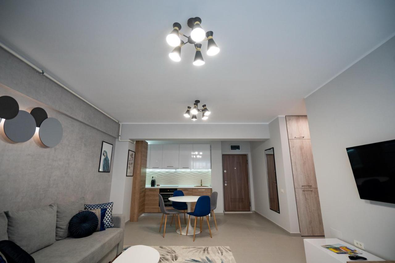 Moonlight Mamaia Apartments Экстерьер фото