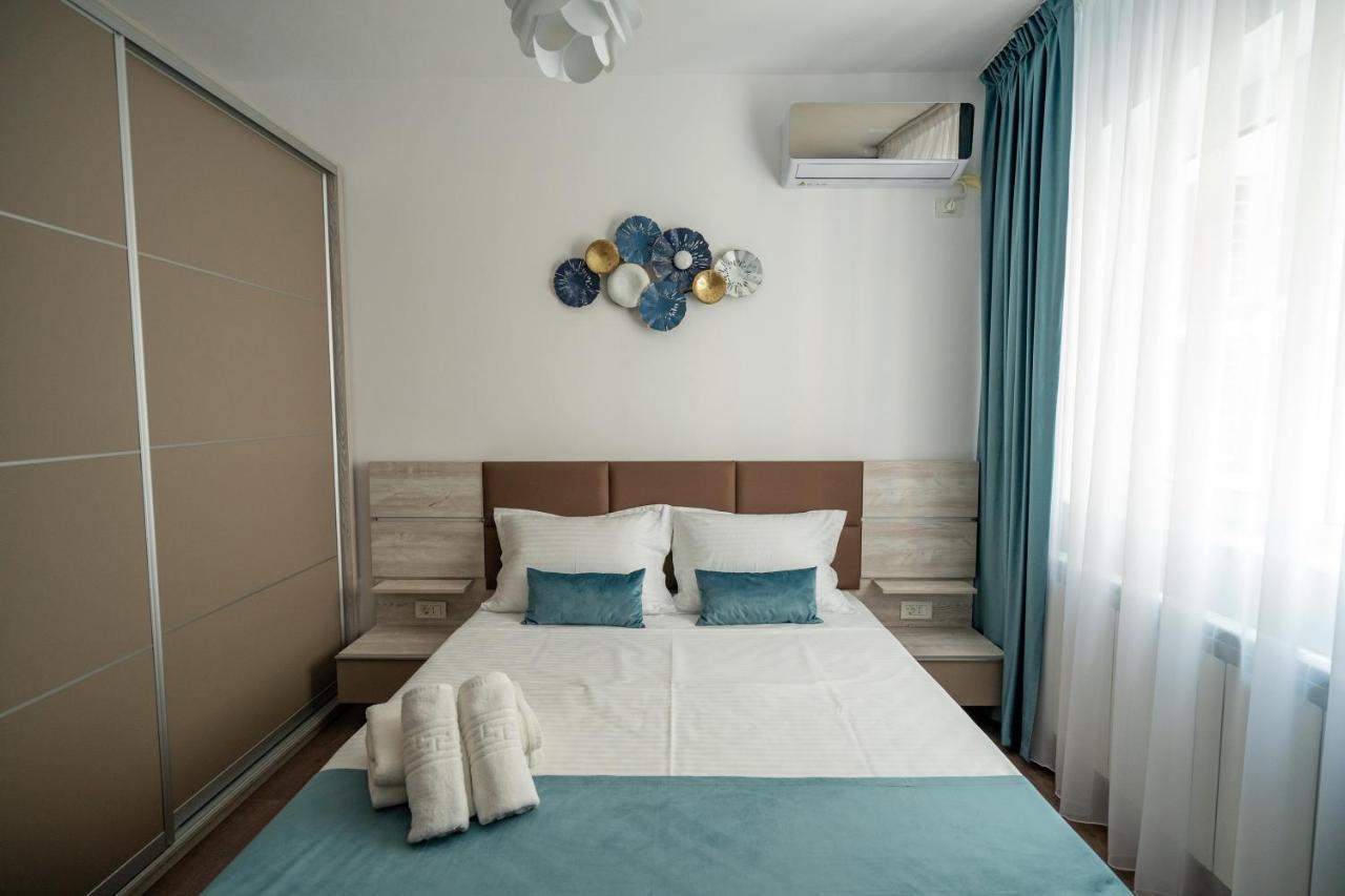 Moonlight Mamaia Apartments Экстерьер фото